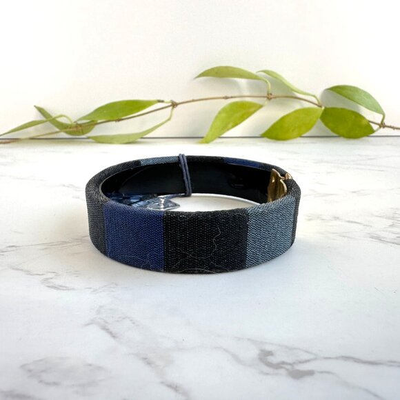 Coro Denim Bangle Bracelet With Gold-Tone Clasp New Old Stock - Picture 2 of 7